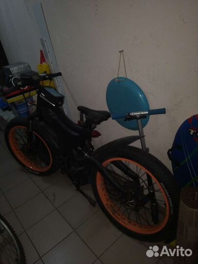 Электро-Фетбайк hoverbot