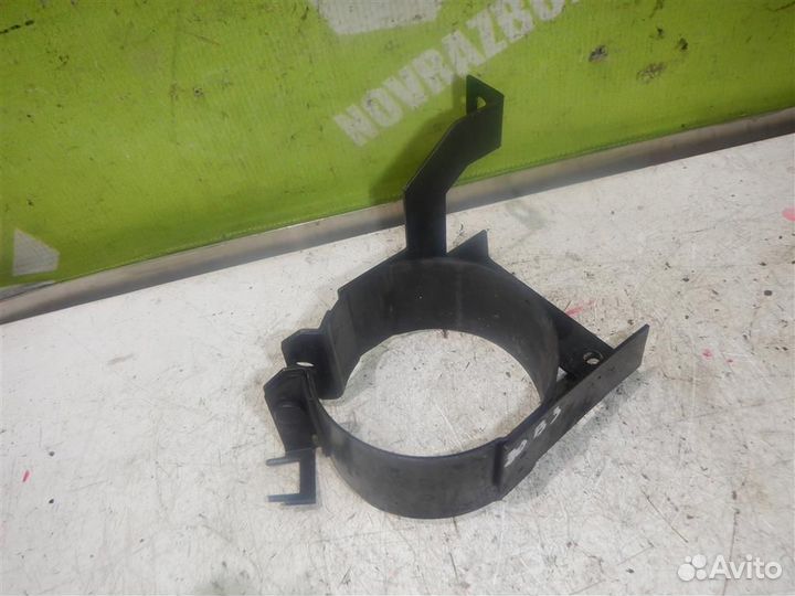 Кронштейн Ауди 80 90 Б3