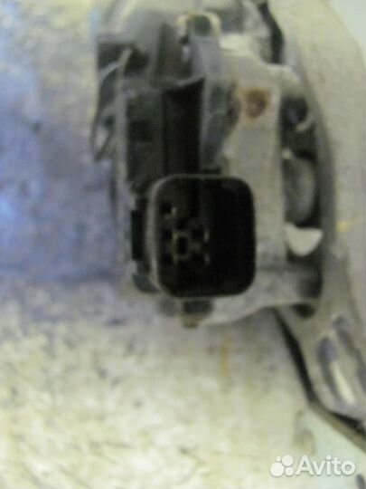 Моторчик стеклоочистителя передний Hyundai Solaris