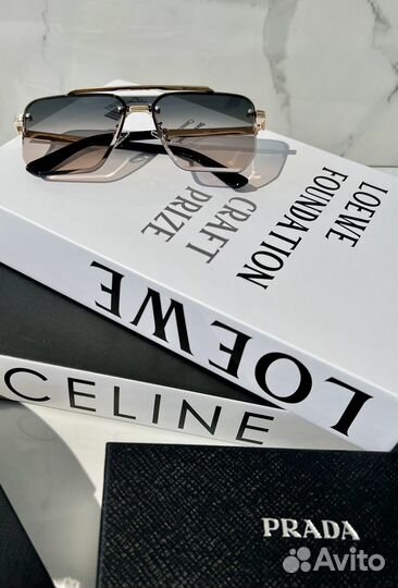 Солнцезащитные очки женские prada