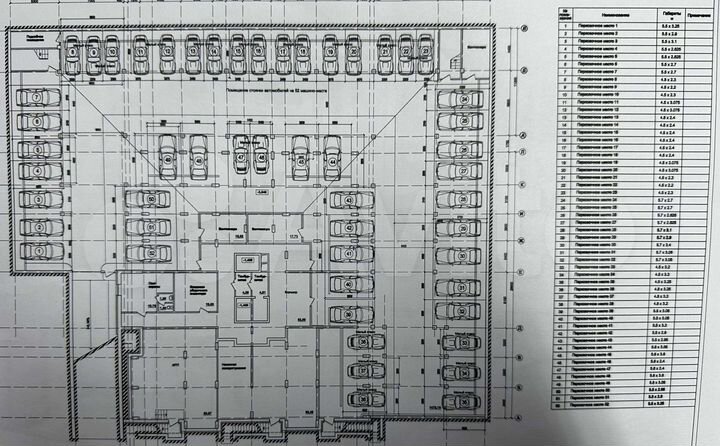 Машиноместо, 10 м²