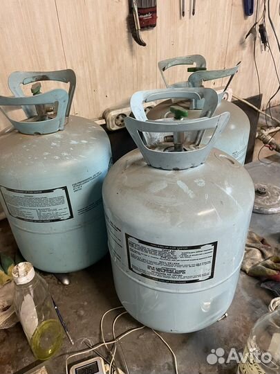 Пустые баллоны из под фреона