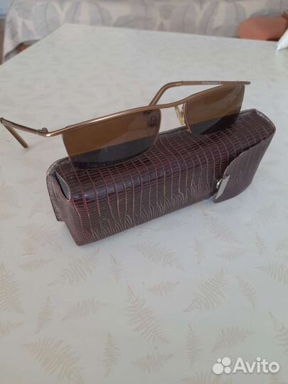 Винтажные солнцезащитные очки 