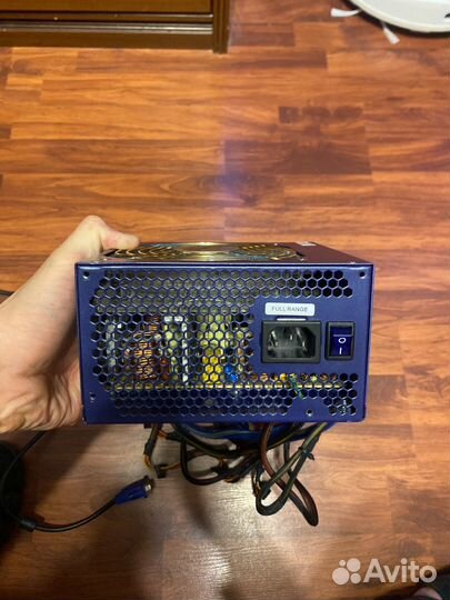 Блок питания fsp 800w