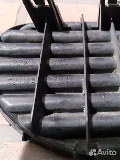 Заглушка бампера toyota funcargo NCP20 1NZ-FE LH