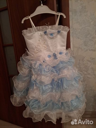 Красивое платье для девочки