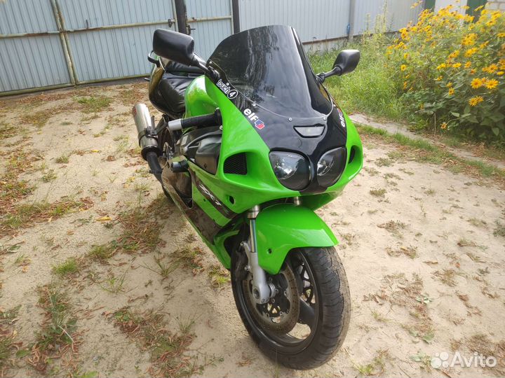 Kawasaki ZX-7R