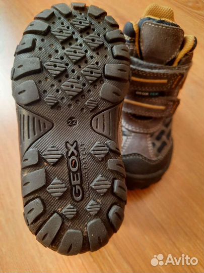 Демисезонные ботинки Geox