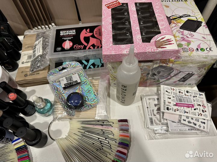 Материалы и оборудование для маникюра