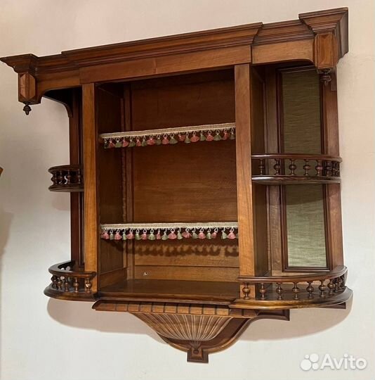 Старинная полка