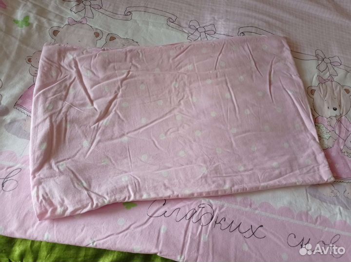 Комплект в детскую кроватку