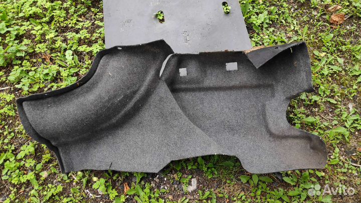 Обшивка багажника Audi 100/a6 c4