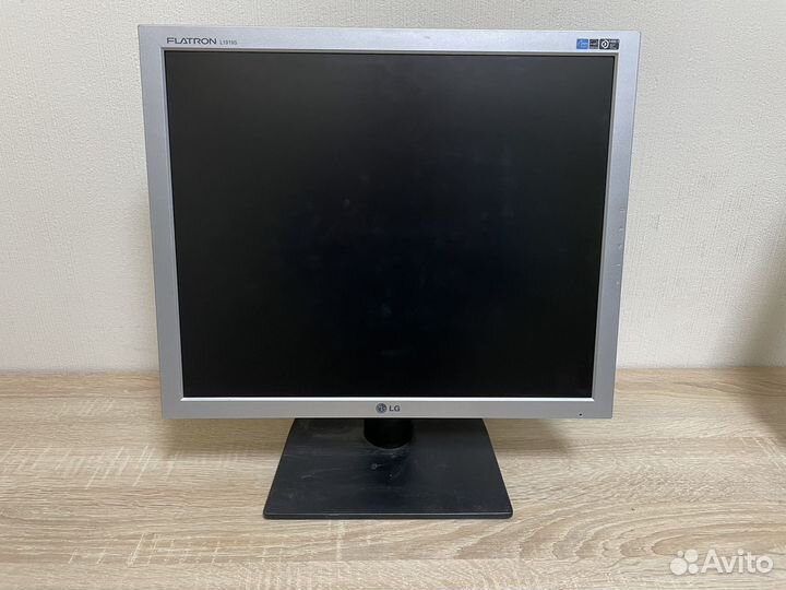 Монитор разные