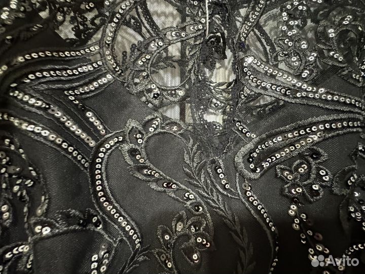 Нарядное новое кружевное праздничное платье 54