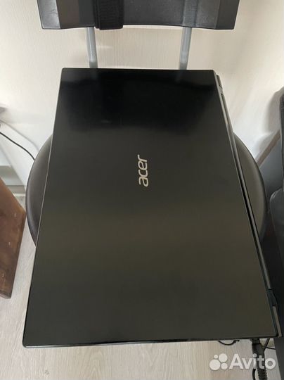 17.3'' Acer v3-772G, intel i7, GT750M 4GB. SSD