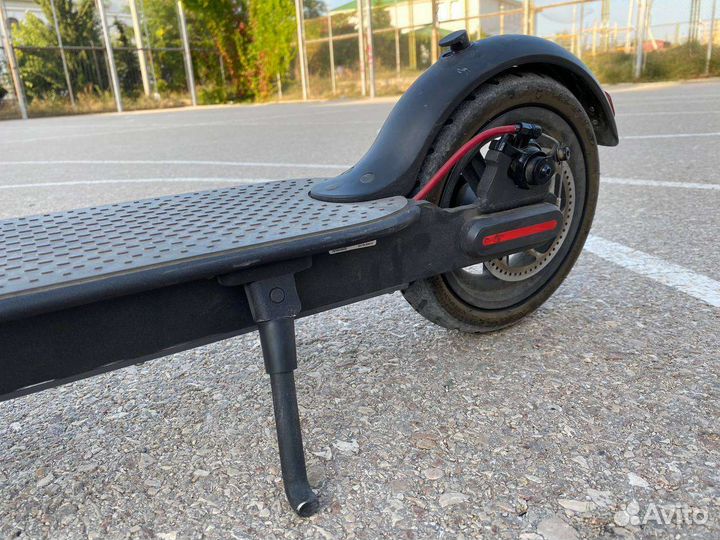 Электросамокат Xiaomi MiJia Scooter M365 Black