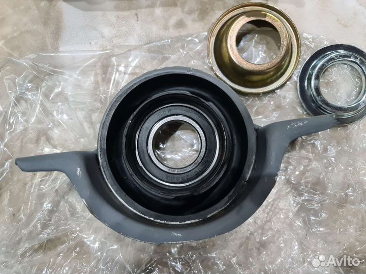 Подвесной подшипник Новый Mercedes W639