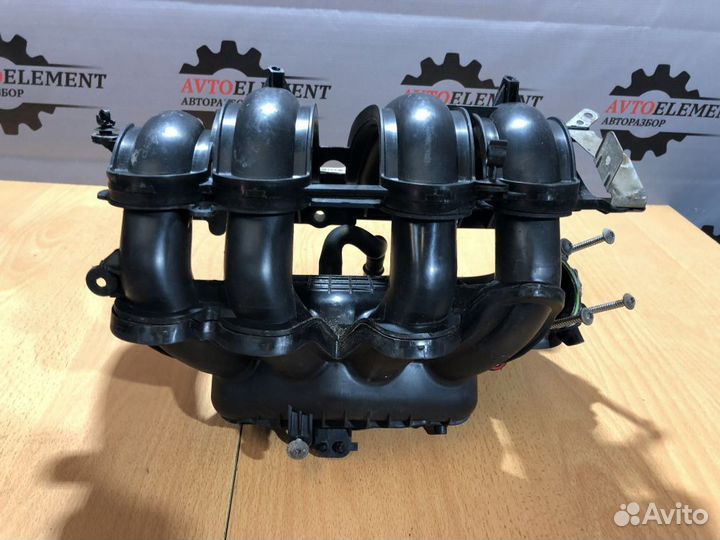 Коллектор впускной Форд Фокус 3 1,6