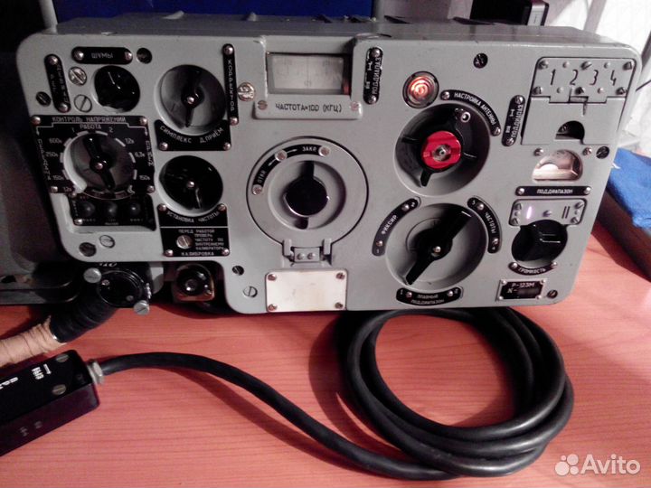 Радиостанция Р-123М 