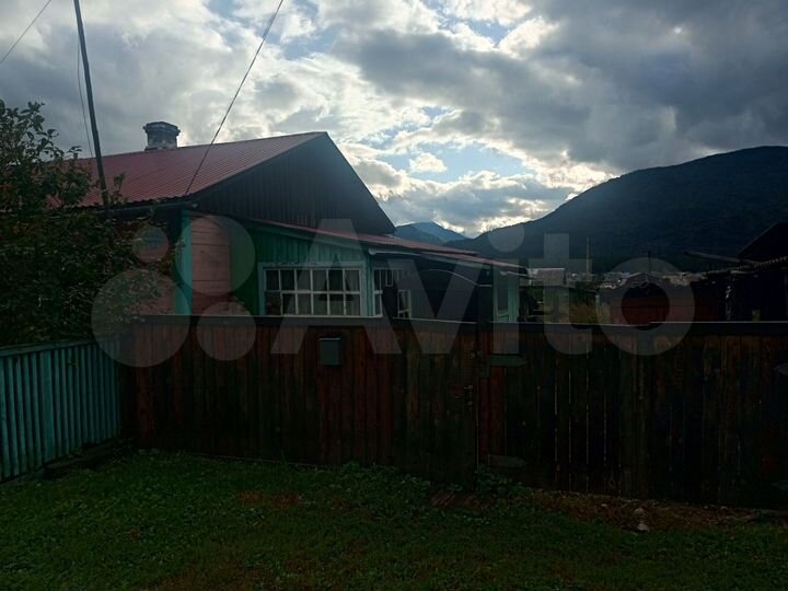 Дом 48,8 м² на участке 6,5 сот.