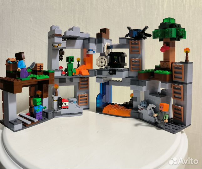 Конструктор Майнкрафт Приключение в шахтах