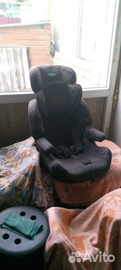 Кресло детское в автомобиль