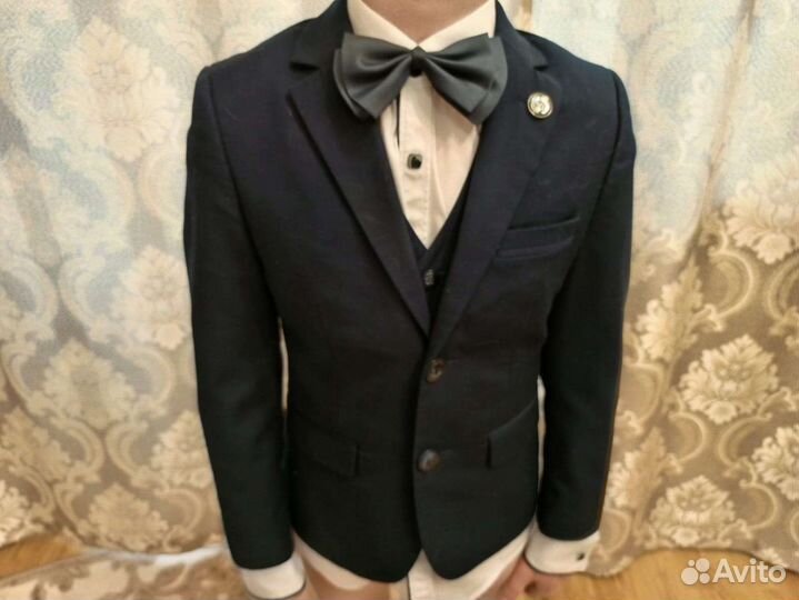 Пиджак и жилетка на 1 класс