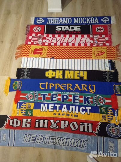 Футбольные и хоккейные шарфы