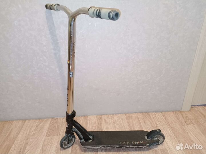 Трюковой самокат TechTeam glitch