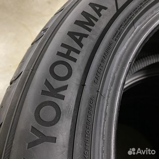 Yokohama Advan Sport V107 265/45 R20