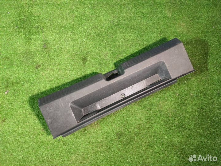 Обшивка багажника Volkswagen Polo Sedan седан 1.6