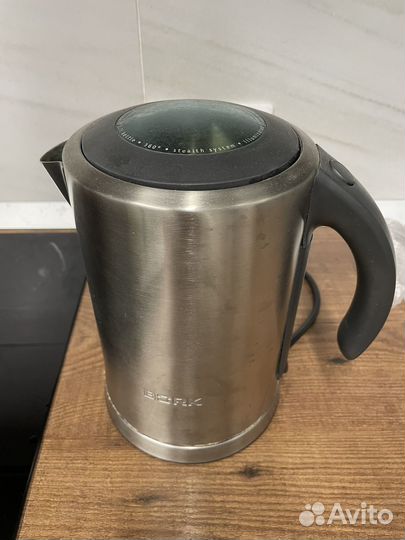 Чайник Bork K711