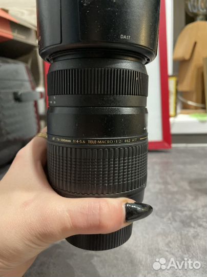 Зеркальный фотоаппарат