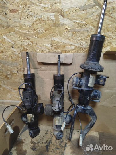 Стойки с EDC f07