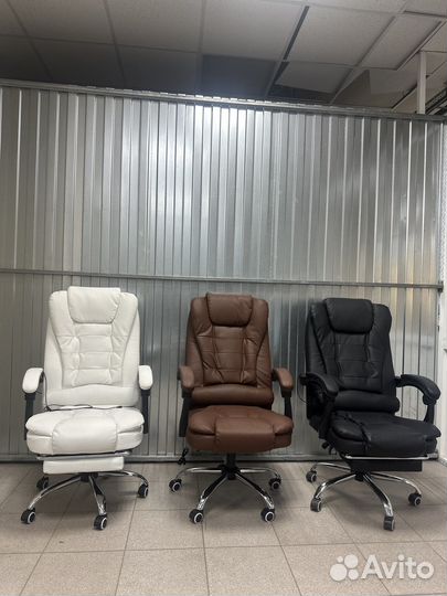 Офисное кресло руководителя