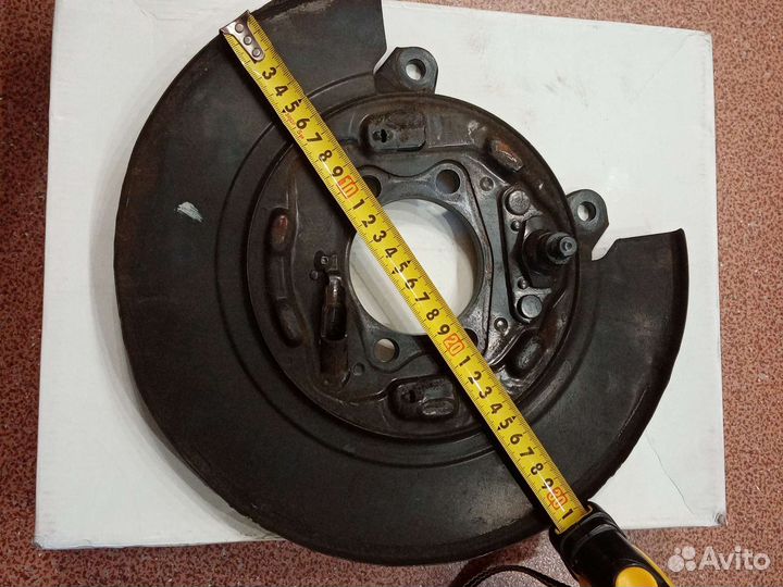 Кожух тормозного диска 4800A060