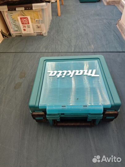 Ударная дрель Makita HP1631