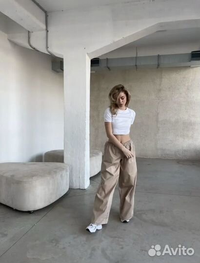 Пуф,банкетка для фотостудии,шоурума,офиса.Крутой д