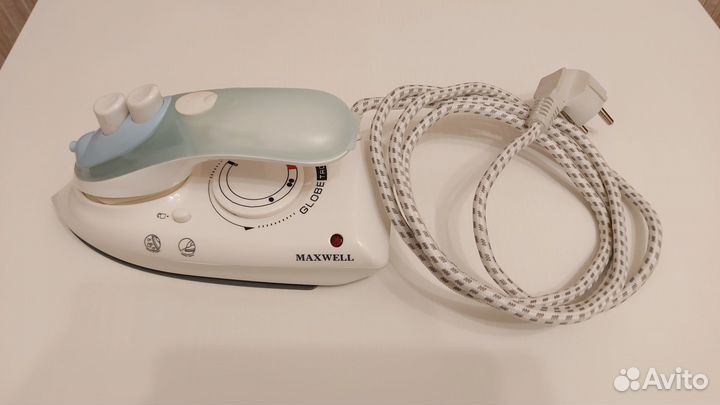 Утюг дорожный