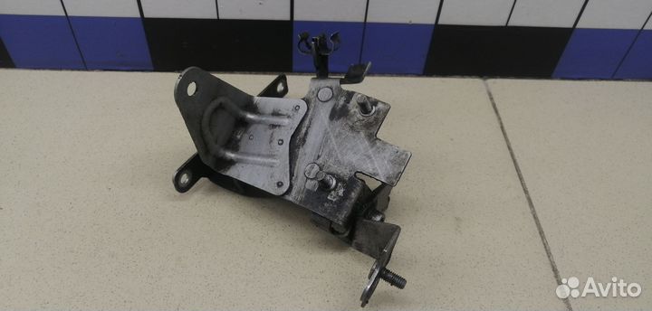 Кронштейн (сопут. товар) 5-serie GT F07 2009-2016