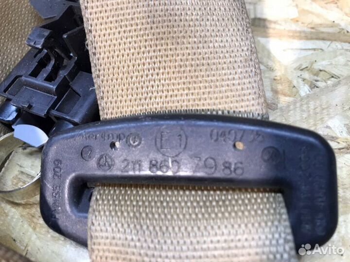 Ремень безопасности передний левый Mercedes-Benz E