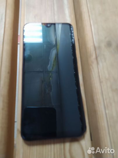 Samsung Galaxy A50, 4/64 ГБ
