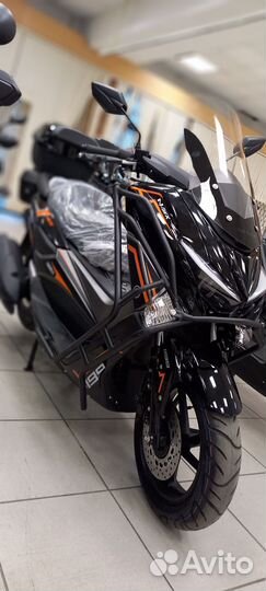 Скутер бензиновый новый 180 кубов (49 )