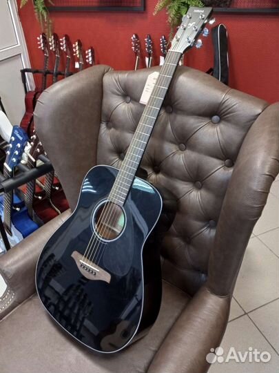 Акустическая гитара массив FG800