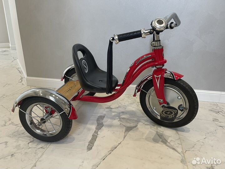 Детский трехколесный велосипед новый