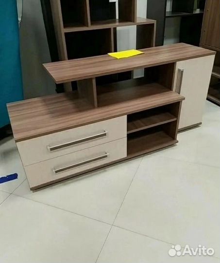 Тумба тв
