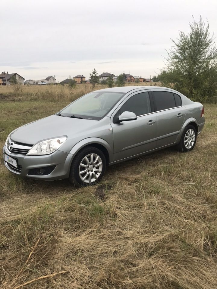 Opel Astra: фото владельца