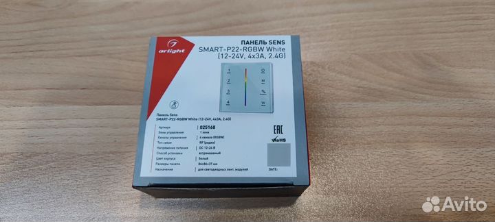 Панель Smart -P22-rgbw White 12-24v 4x3a, 2.4G