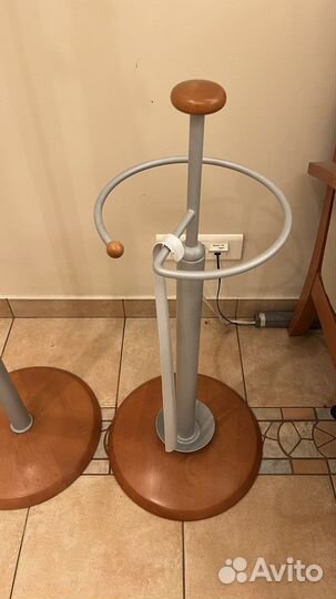 Вешалка напольная и подставка для зонтика