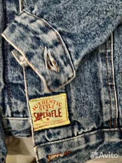 Джинсовая куртка